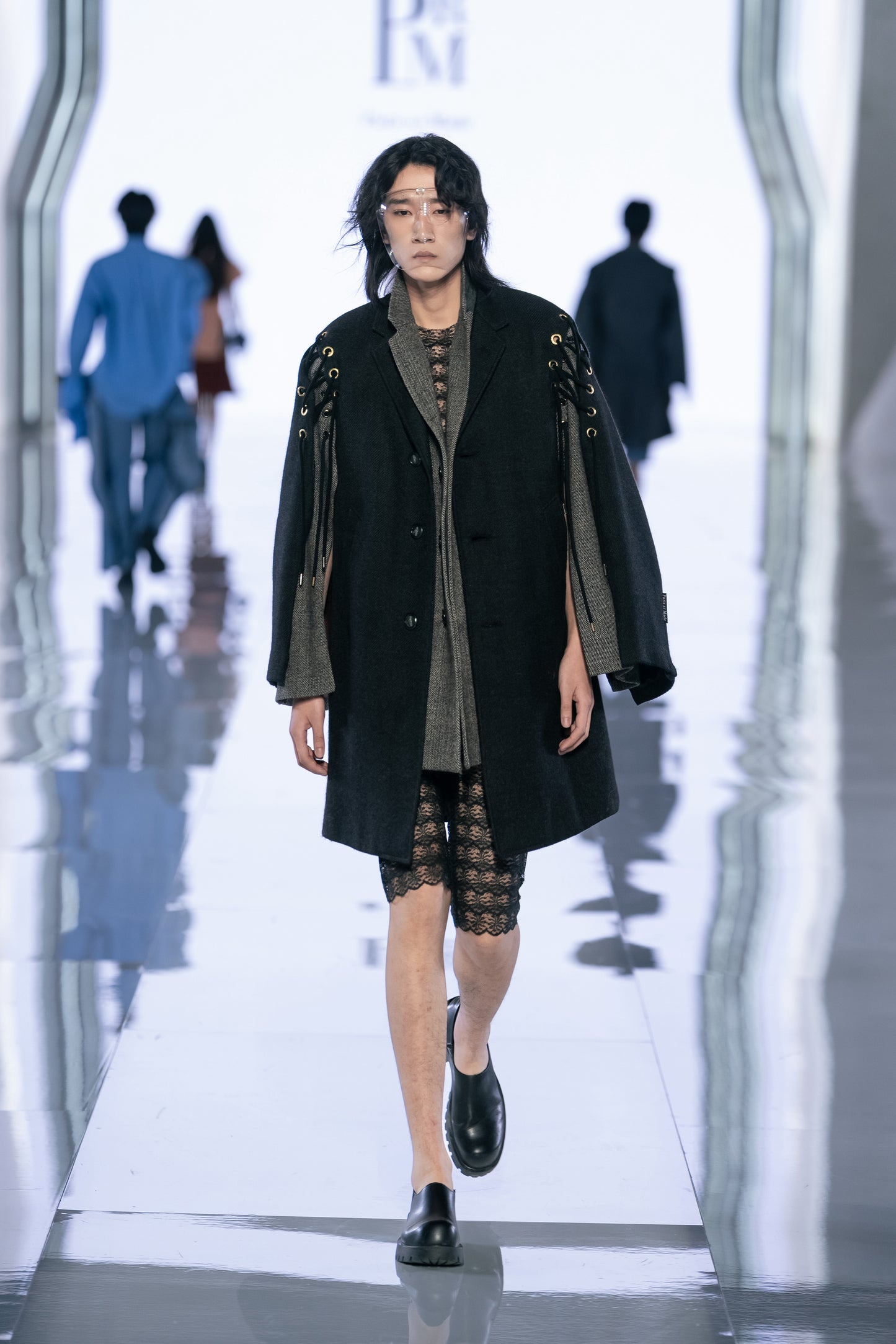 Coat Eyelet Shoulder